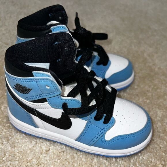 JORDAN 1 RETRO HIGH UNIVERSITY BLUE - Picture 4 of 6